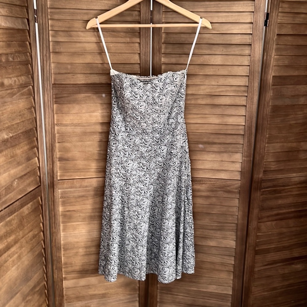 White House Black Market strapless dress size 0